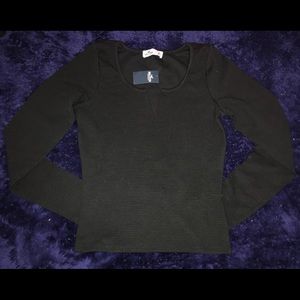 Black Hollister sweater